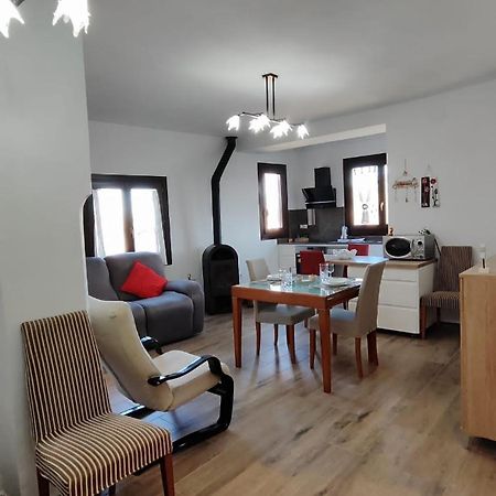Cr Vista Alegre Villa Mazaleon ภายนอก รูปภาพ