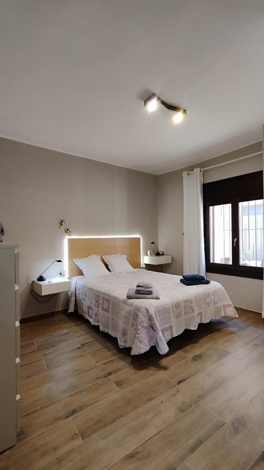 Cr Vista Alegre Villa Mazaleon ภายนอก รูปภาพ